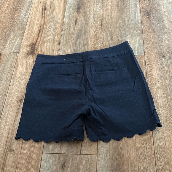Navy Scalloped Shorts - Picture 4 of 6